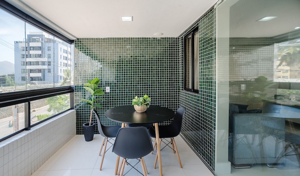 Apartment With Barbecue in Pituba Eas0102