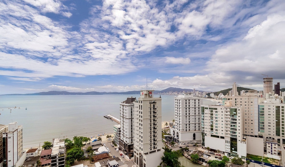MHF III Apts Variados a 280m da Praia em Itapema