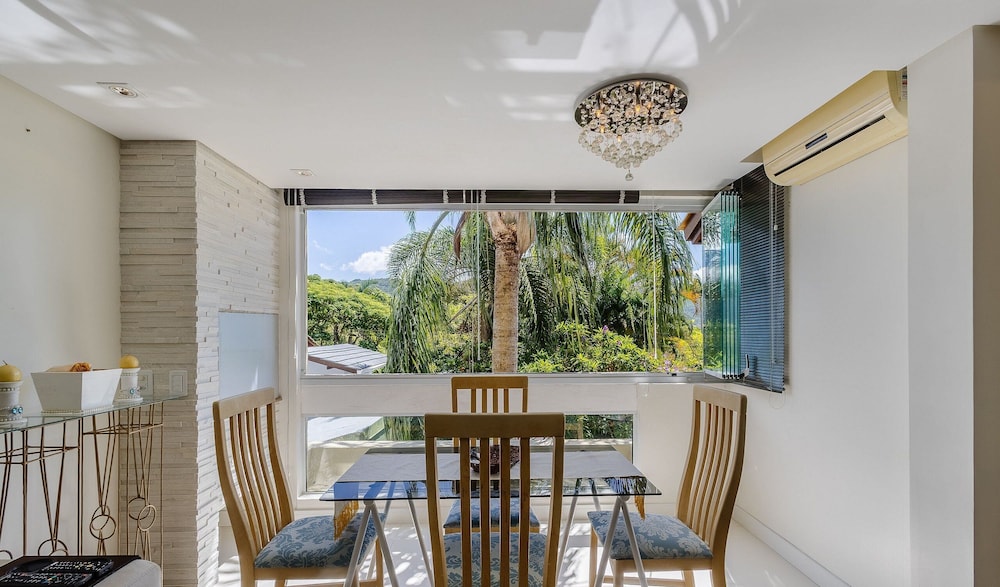Apartments 450m From Lagoa da Conceicao - CRM