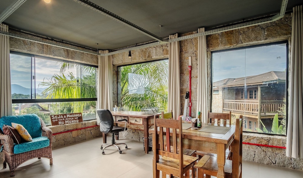 Complete Studios in Imbituba Beach - PRN