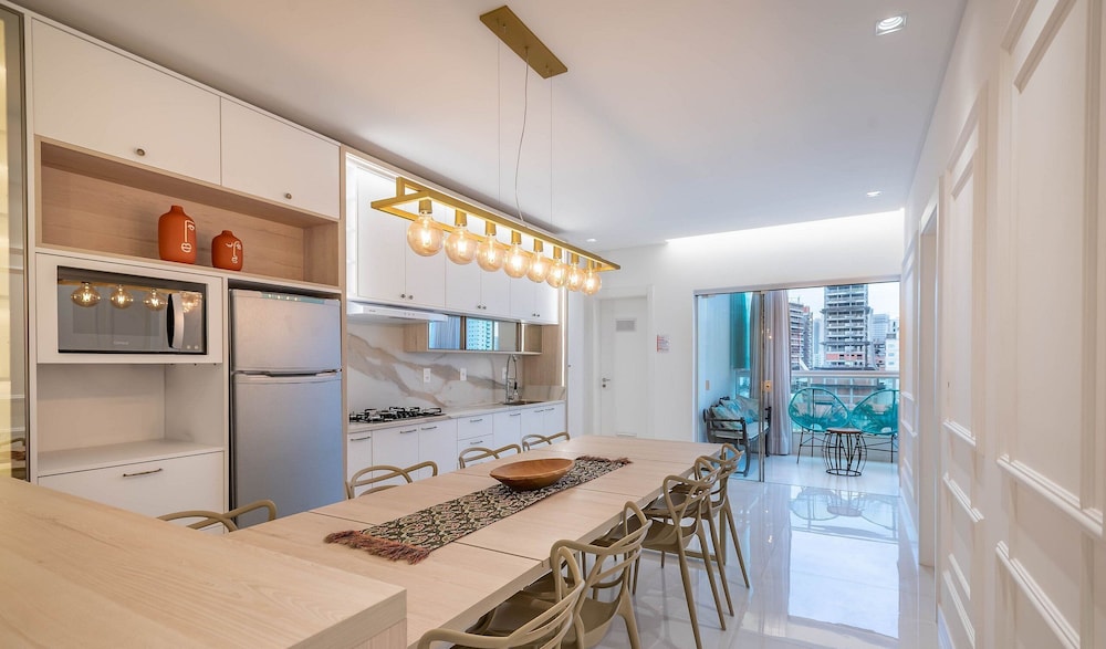 Apt w BBQ 450m From the Sea, Pereque Srf0601