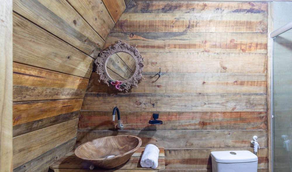 Beachfront Cabins in Bahia – OTX