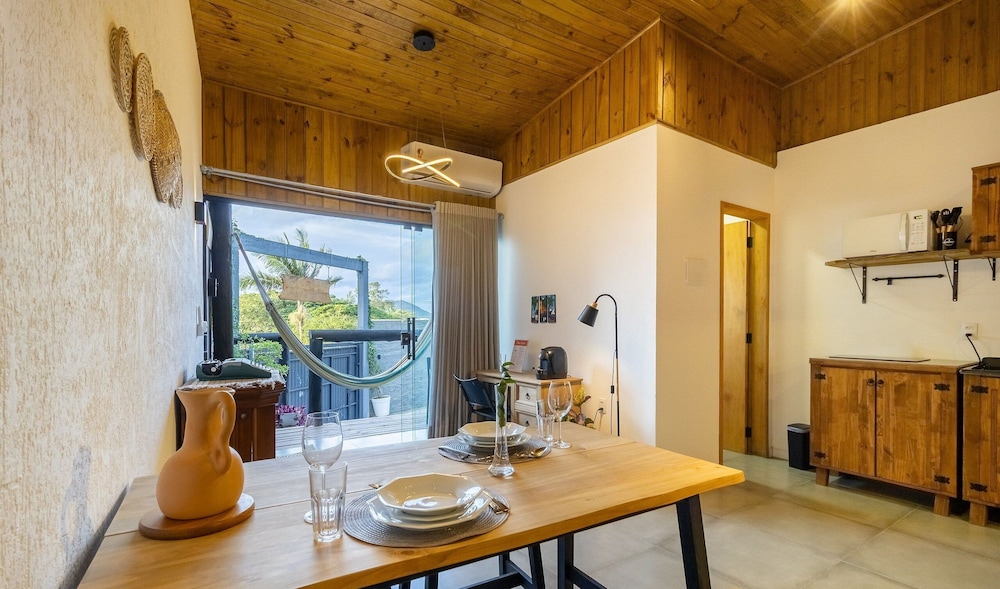 Your Getaway in Florianopolis, Just Minutes From the Beach NDE