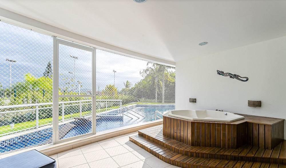 MHE - Apartments Close to the Beach Floripa/sc