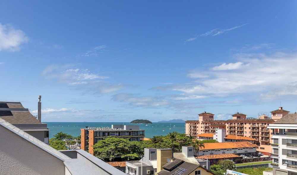 Penthouse 3 min From Jurere Beach - Mor0402