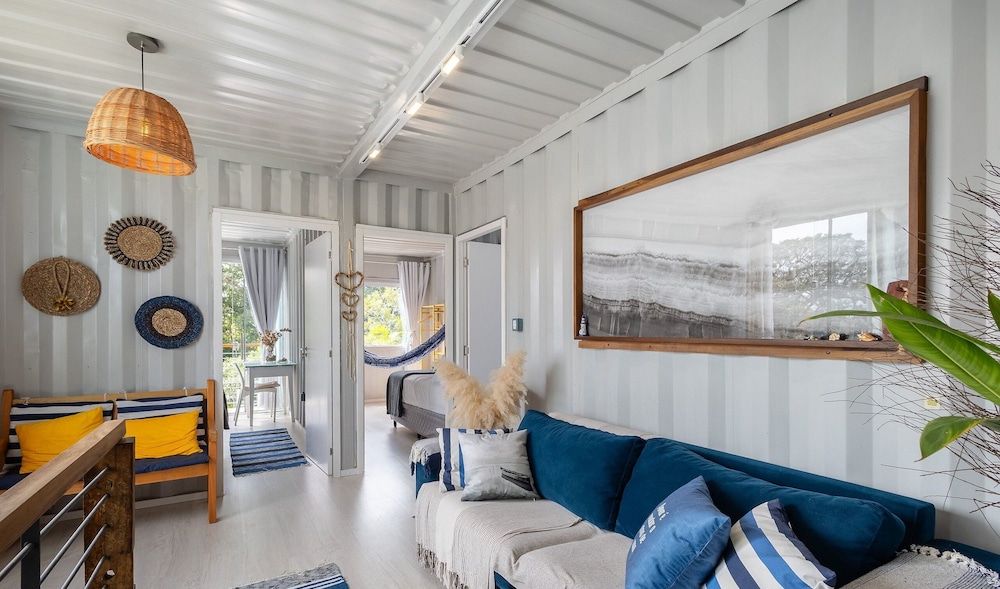House Near the Beach and Beto Carrero Efp0356
