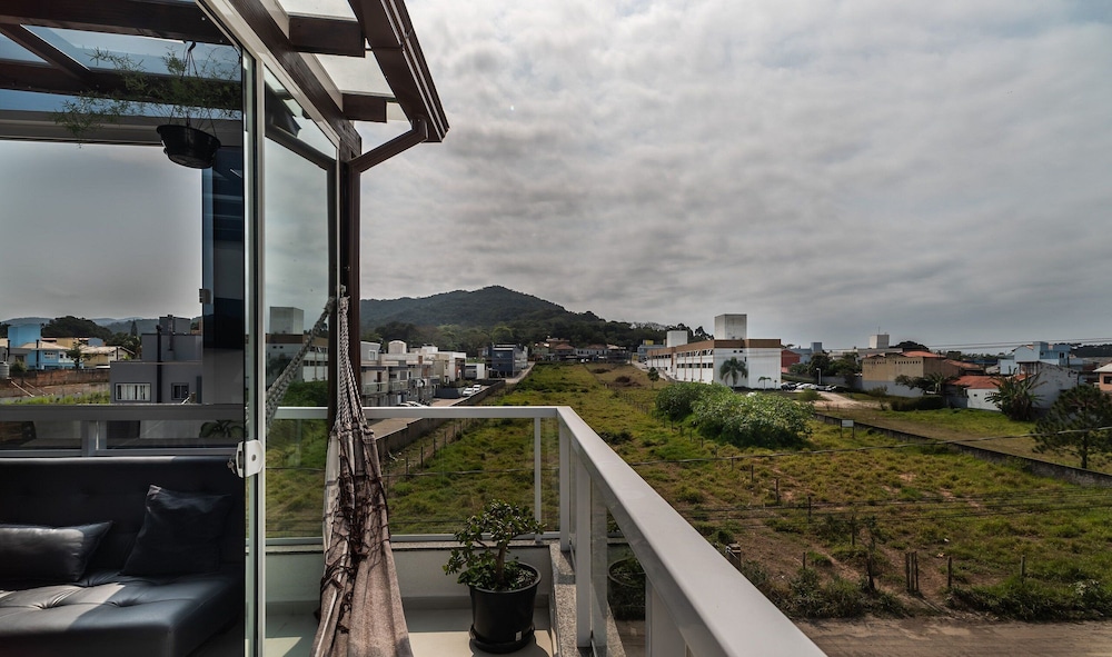 Penthouse With Sunrise and Sunset View - Tde0587
