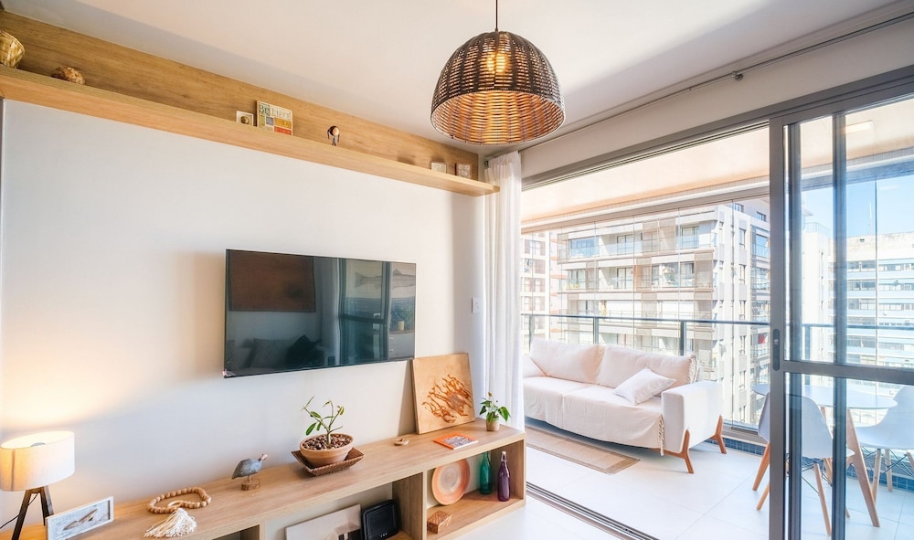 Apartment 180m From the Beach in Barra Ocb0901