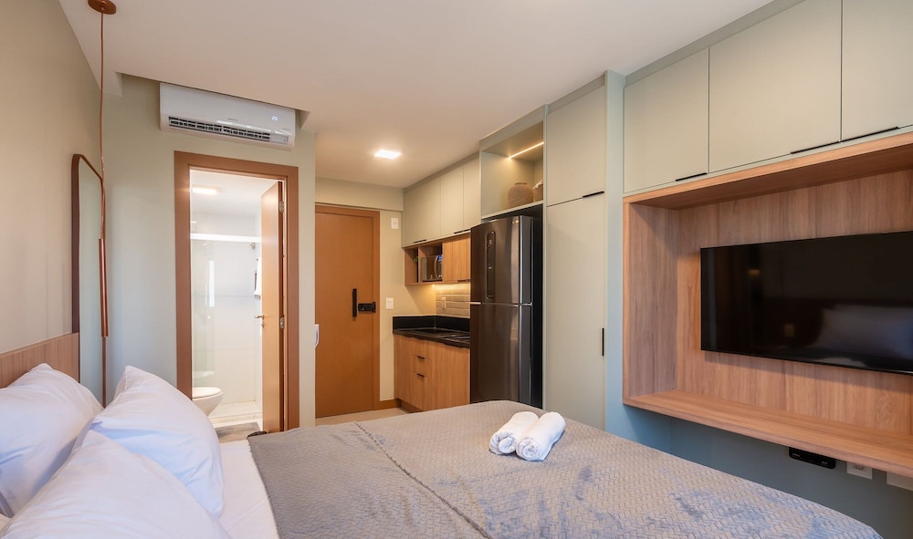 Modern and Fully Equipped Apartments 500m From Barra Beach in Salvador ZBN