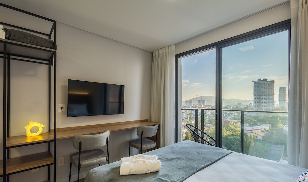 Studios With Side Sea View at Penha Spot PSO - L