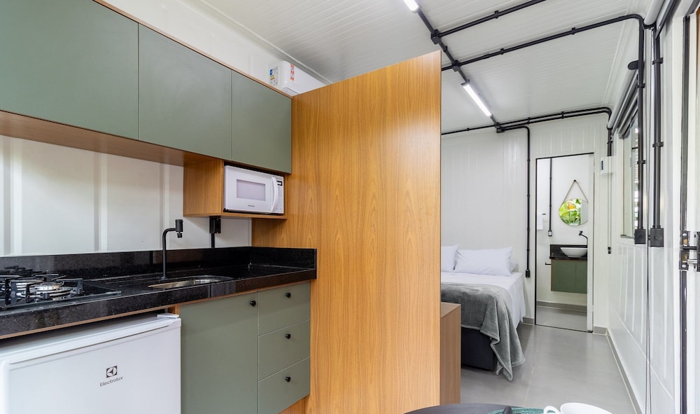 Beautiful and Practical Studios in Lagoa da Conceicao - JAS