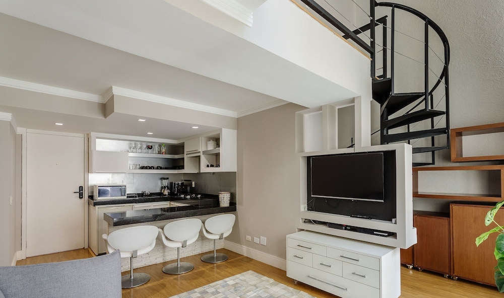 Apartment 260m Av. Paulista CSP0407