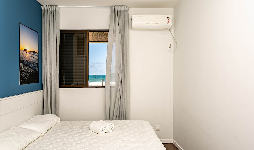 Beira-sea Condominium in Ingleses Norte - POR