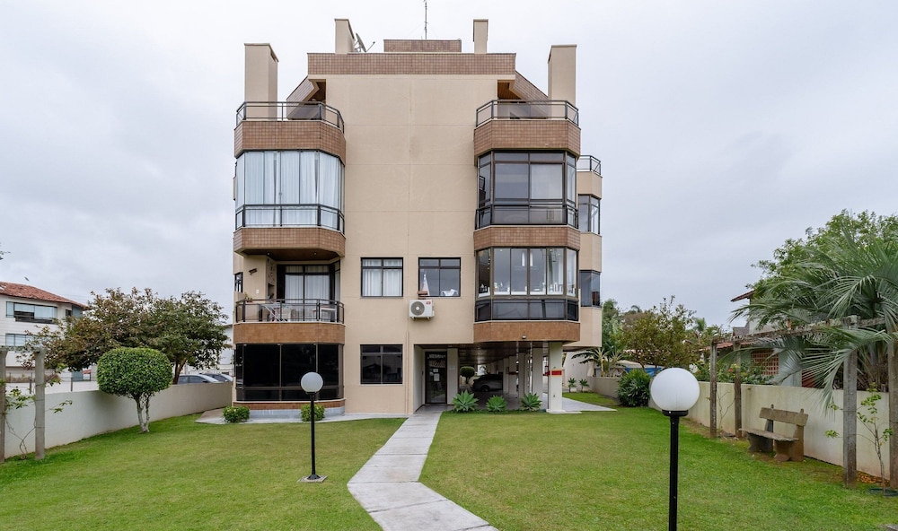Apt w/ Pool & BBQ 150m from the sea - CND0204