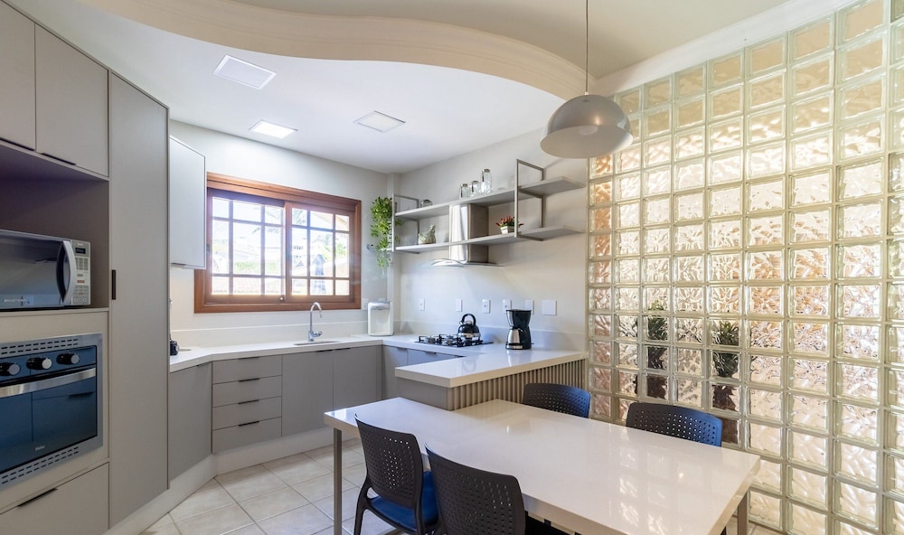 Duplex House w/ Pool, 850m From the Beach Rdt0124