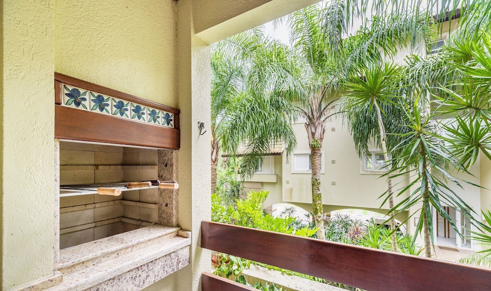 Apartments 450m From Lagoa da Conceicao - CRM