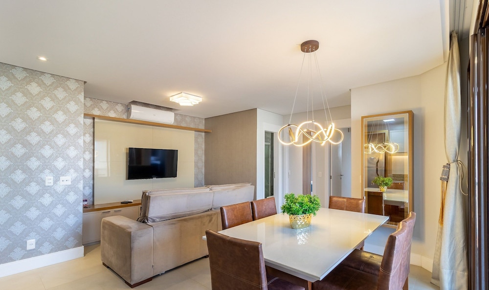 CSD - Apartments Near Bombas Beach