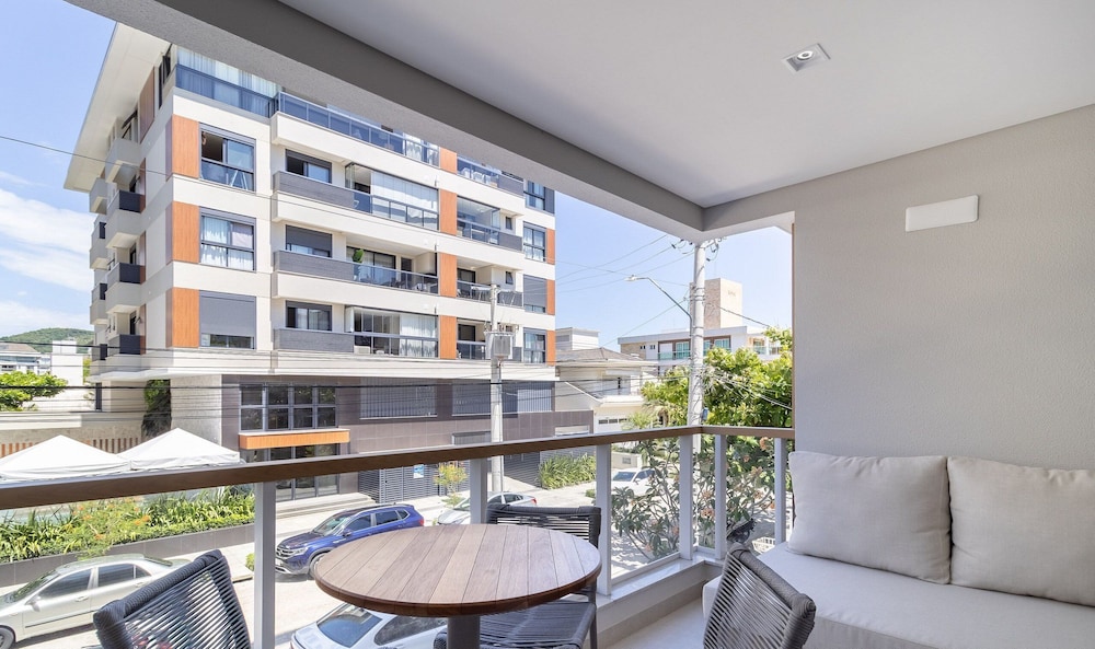 New apt w/ Barbecue 300m From the Beach - Bel0201