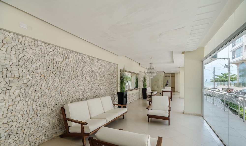 Seaview apt w/ BBQ 50m From Beach Att0602