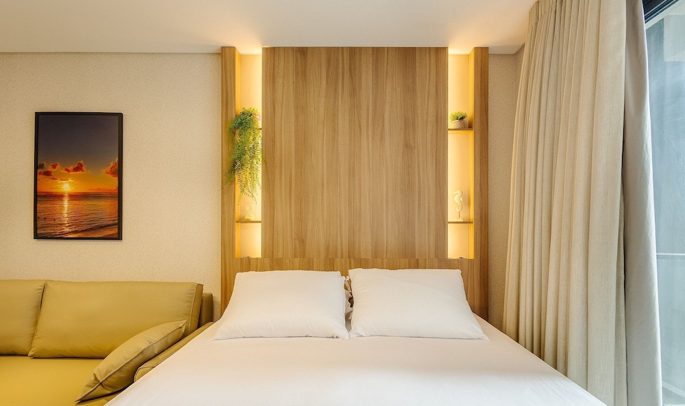 Studios in a Seaside Building, Close to Beto Carreiro at Penha Spot - Psob