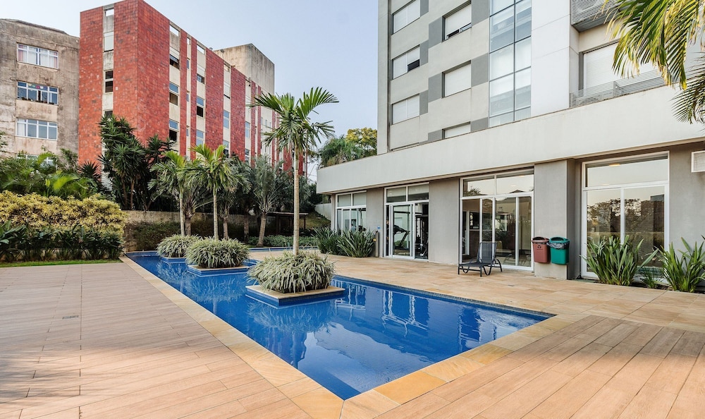 Luxury Loft W/beautiful View in Petropolis Aho1402