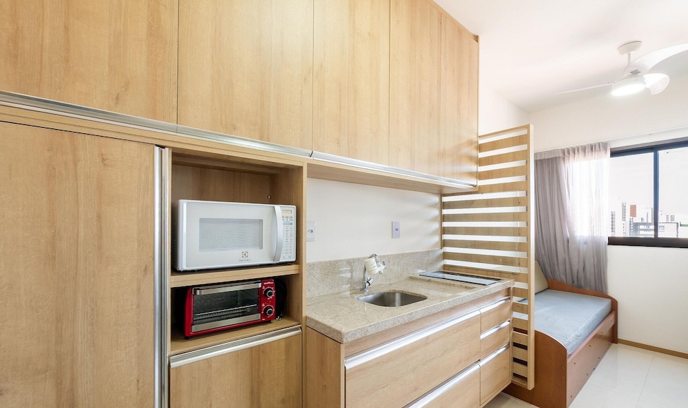 Full Apartments in Building w/ Pool & gym 500m From the Beach - Hpas