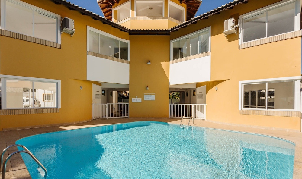 House in Condo w/ Pool, 300m From the Beach Ali024