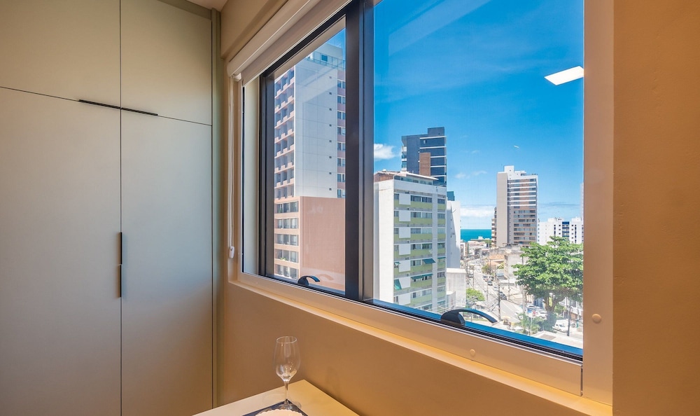 Modern and Fully Equipped Apartments 500m From Barra Beach in Salvador ZBN