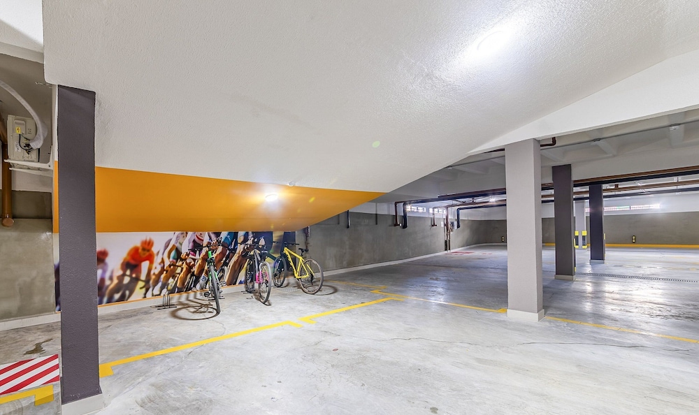 Stay With a Pool and gym 350m From the Beach in a Prime Location in Maceio - SLI