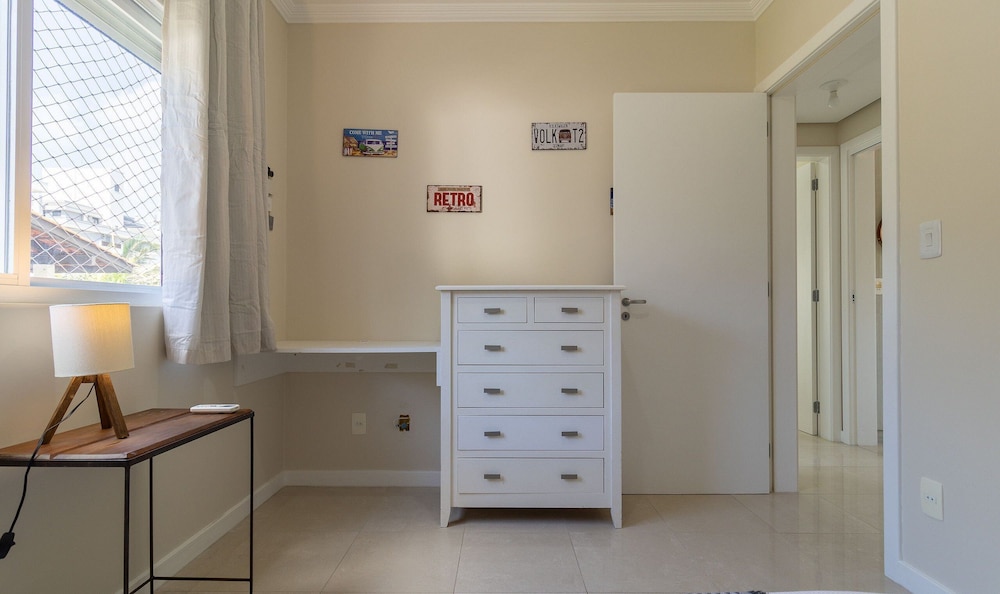 Beautiful apt 3 Minutes From Jurere Beach Vma101