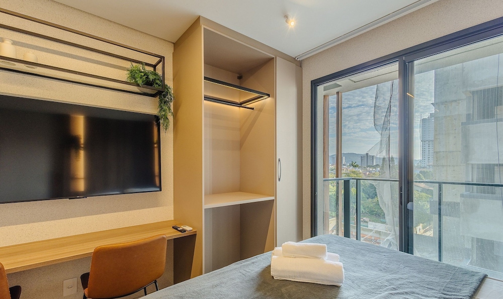 Studios With Side Sea View at Penha Spot PSO - L
