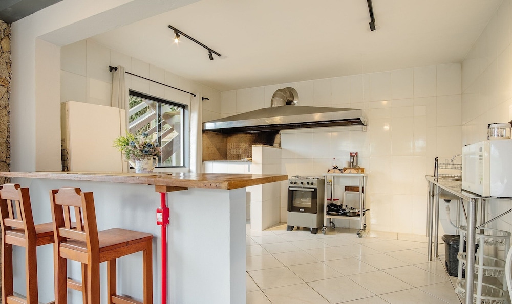 Complete Studios in Imbituba Beach - PRN