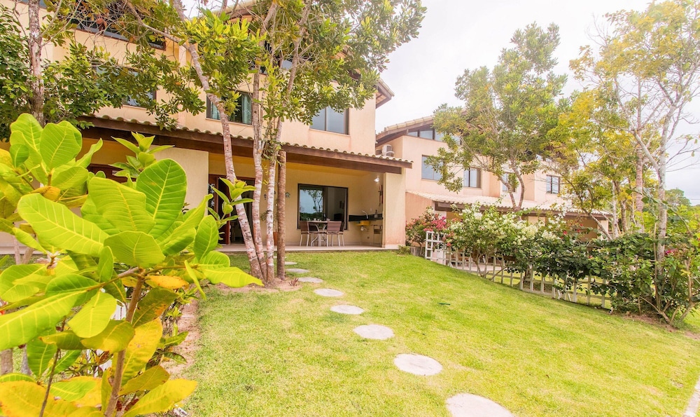 Houses With Pool 500m From the Beach in Arraial D'ajuda - ATP