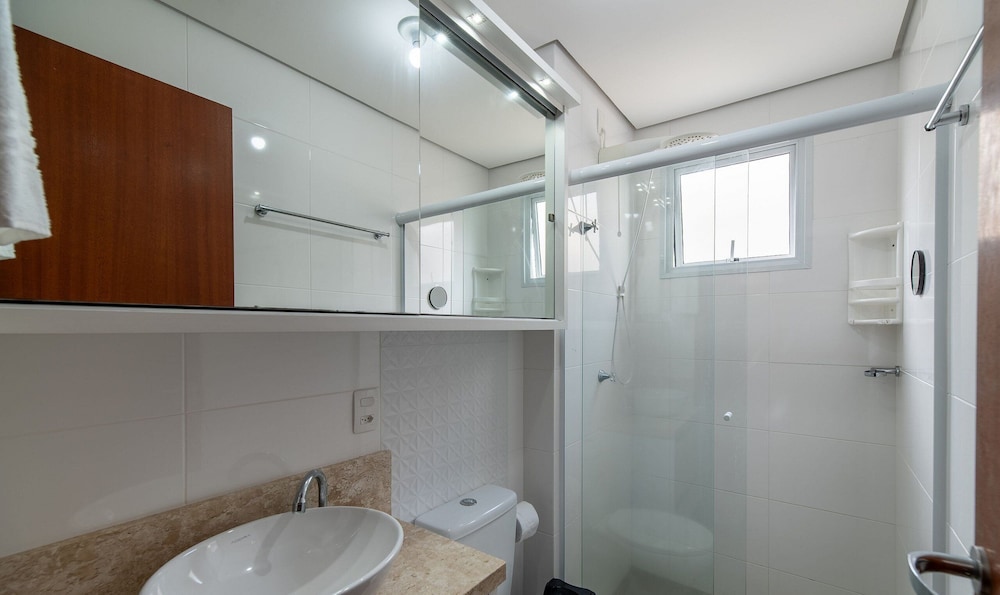 Ap w/ BBQ 600 m From the Beach in Floripa Rli0101