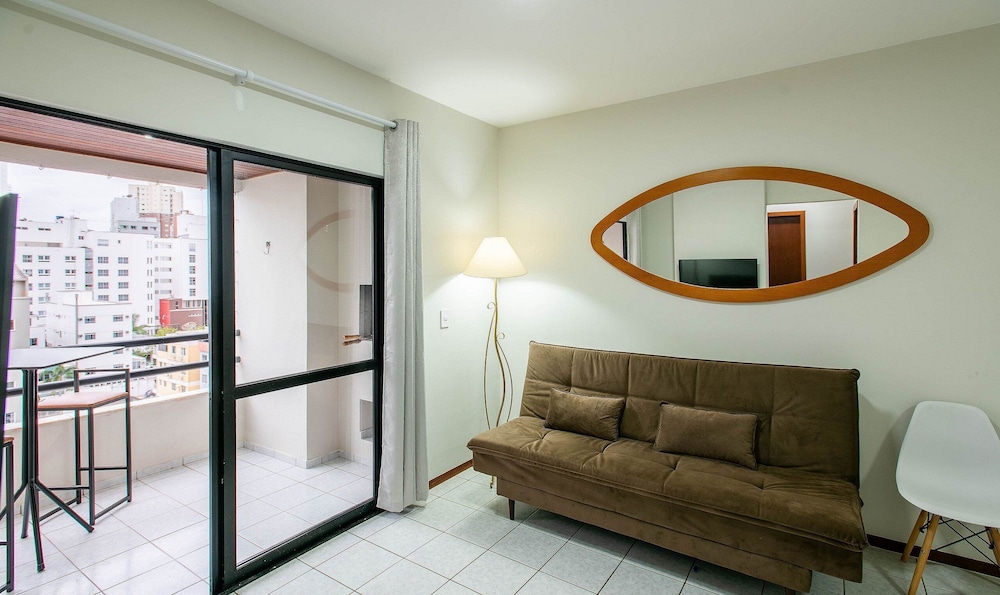 Apartment w/ Barbecue 350m From the Beach Ilh0503