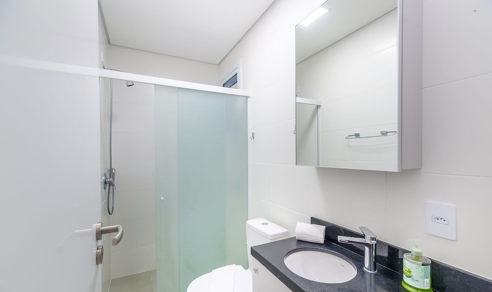 Apart in Cond. w/ Pool 400m From the Beach Tdb0101