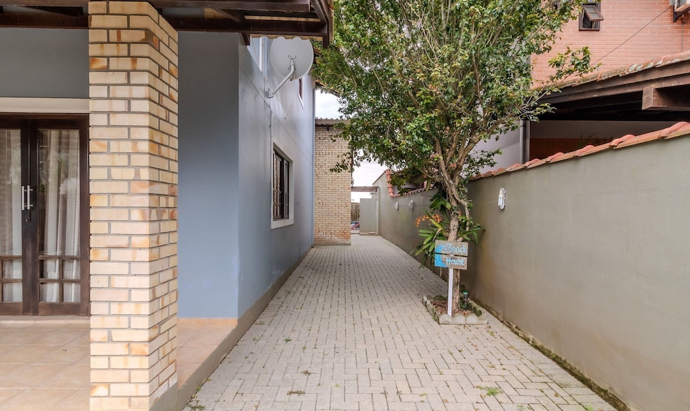 3BR House w/ BBQ 350m Beach Rst0206