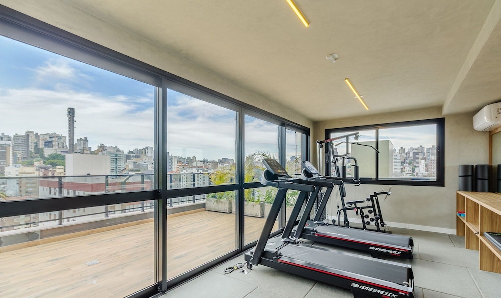 Apartment in Condominium With Gym in PoA - Ips0701