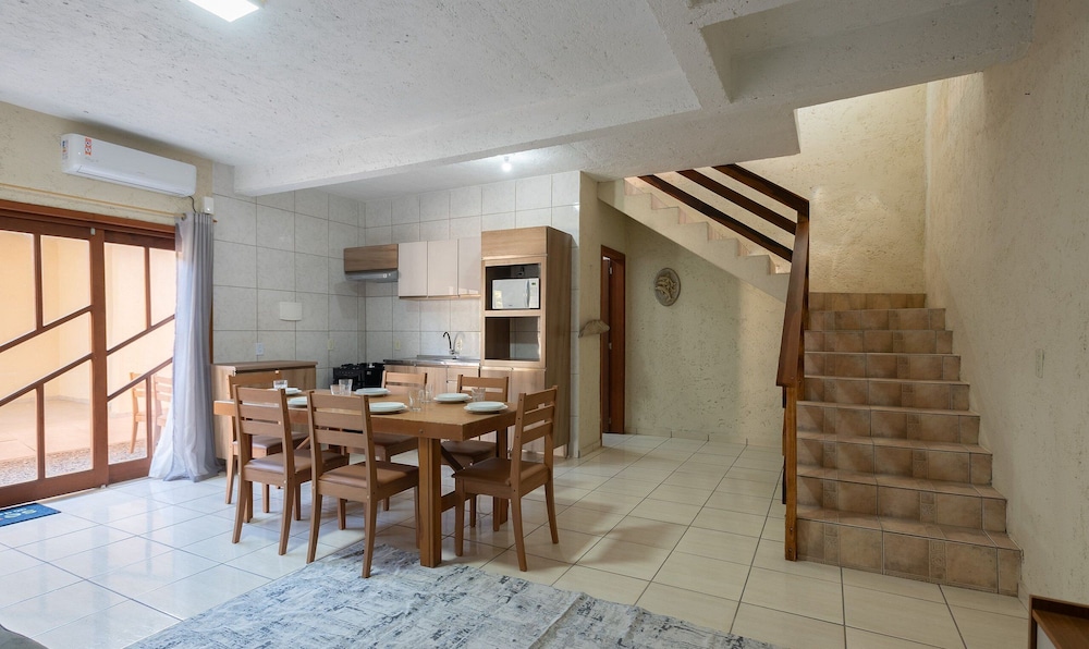 Fully Equipped Houses in a Condominium With a Pool, 110m From the Beach - Onis