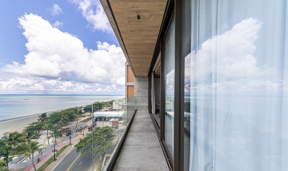 NWTs - Apartamentos com Vista Frente-Mar