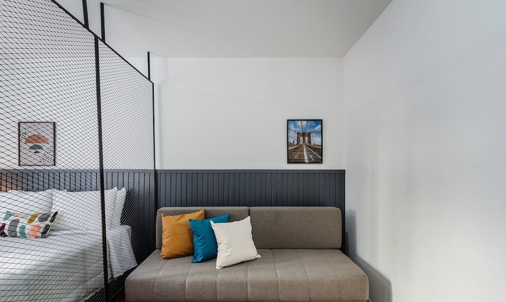 Comfortable and Well-located Studio in POA Cei0304
