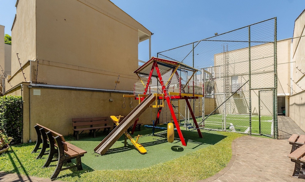 Beautiful Apartment With Barbecue in PoA Rps0460