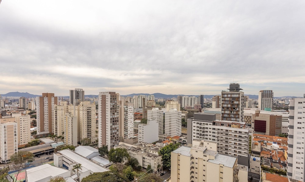 Modern Apartments With Fitness Area and Coworking in the Best Location of Pompeia, SP - DIO