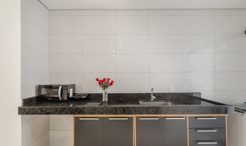 Apartments in Condominium With Pool - Porto Seg. - PTR