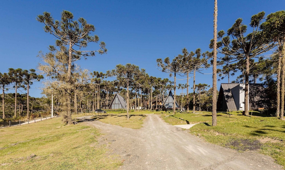 RJF - Comfortable Chalets in Urubici
