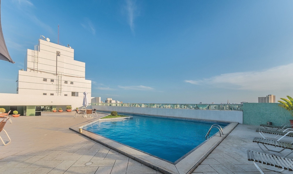 Your Complete Stay in a Building With Pool and Gym, 290m From Shopping da Bahia - Ibfs