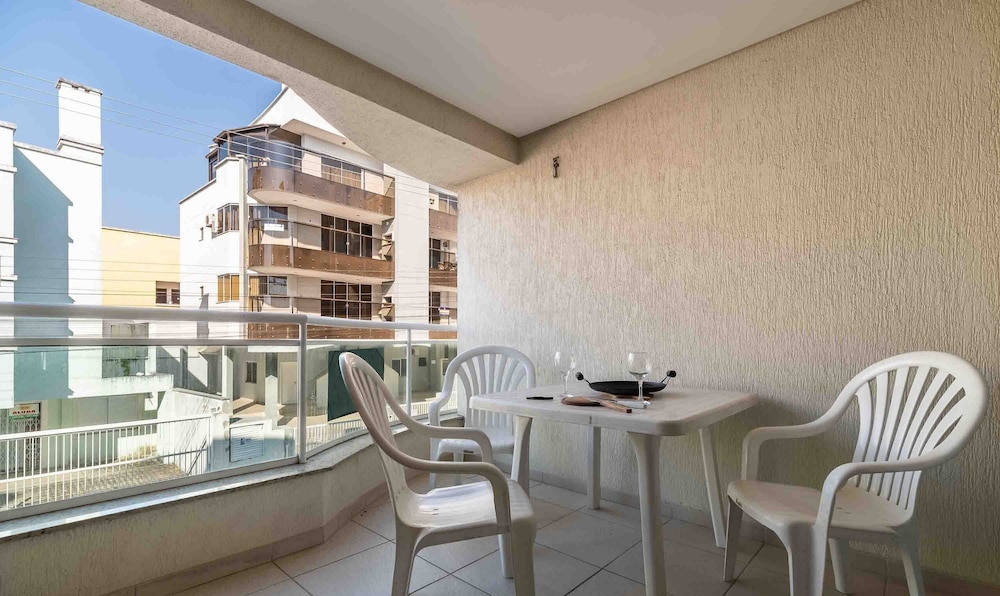 RFO - Apartments Just Steps From Bombinhas Beach
