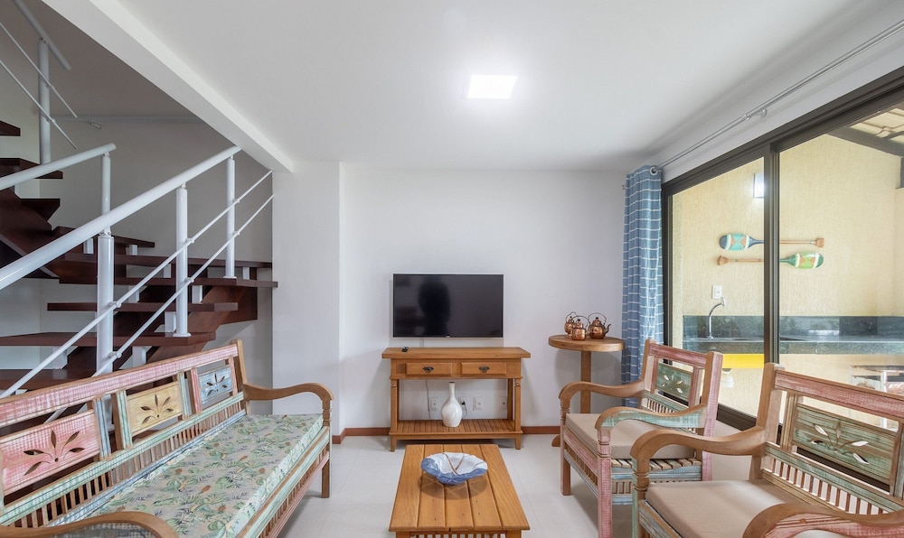 Houses With Pool 500m From the Beach in Arraial D'ajuda - ATP