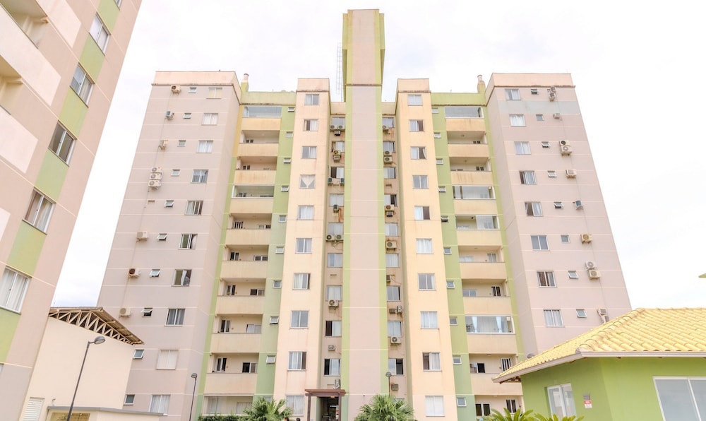 Building With a Pool 400m From Beach - LEA