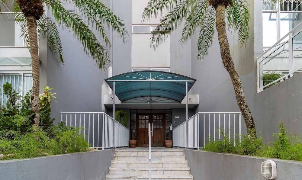 Fully Furnished Apartments 650m From Coqueiros Park - DAC